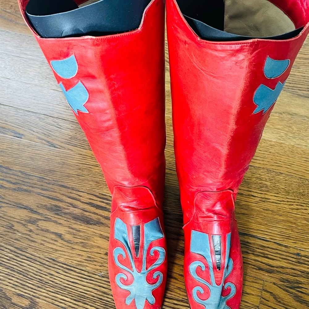 Vintage Italian Statement Boots – Red Leather with Inlay – Made in Venice